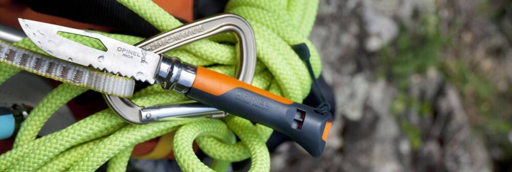 Nóż turystyczny wyprawowy składany Opinel Outdoor N°08 - kolor: czerwony